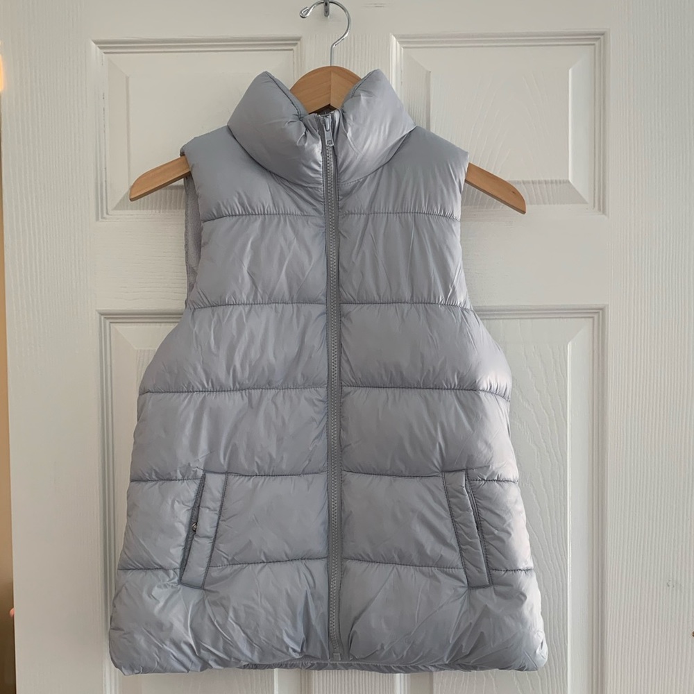 Old Navy Puffer Vest